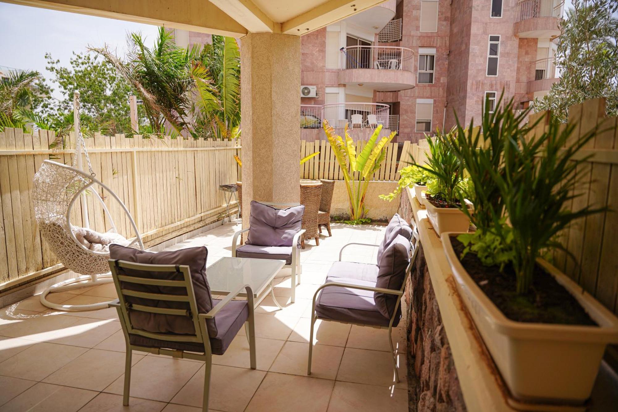 דירת נופש אילת -אלמוג Almog Suite In Eilat Close To Red Sea - דירת נופש אלמוג מרחק נגיעה מהים ภายนอก รูปภาพ