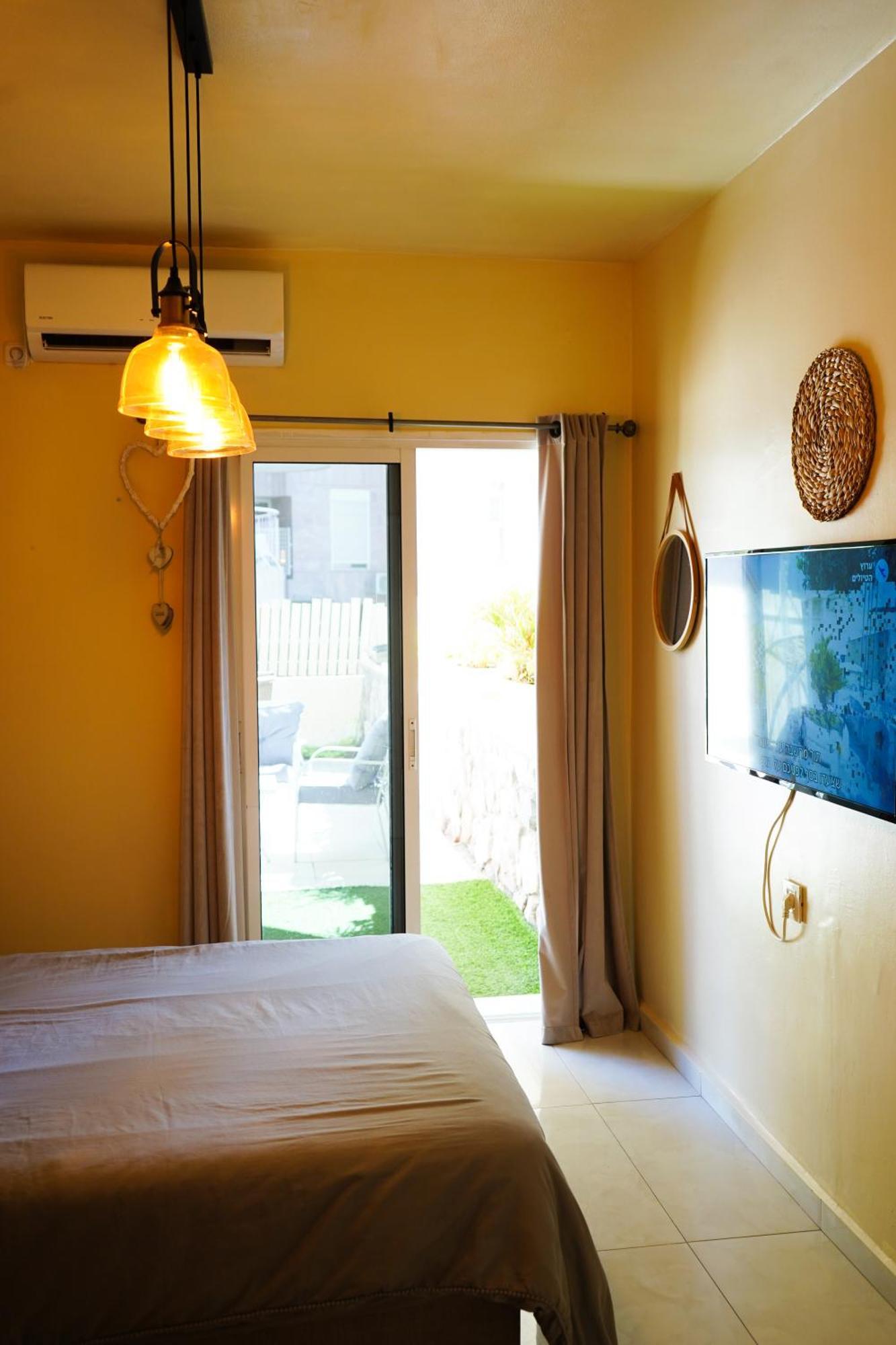 דירת נופש אילת -אלמוג Almog Suite In Eilat Close To Red Sea - דירת נופש אלמוג מרחק נגיעה מהים ภายนอก รูปภาพ